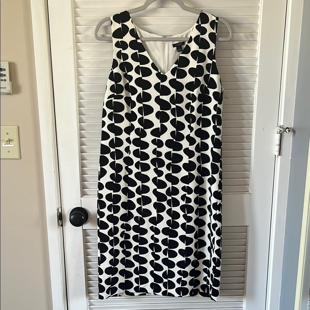 Ann Taylor Black and White Sheath Midi Dress
